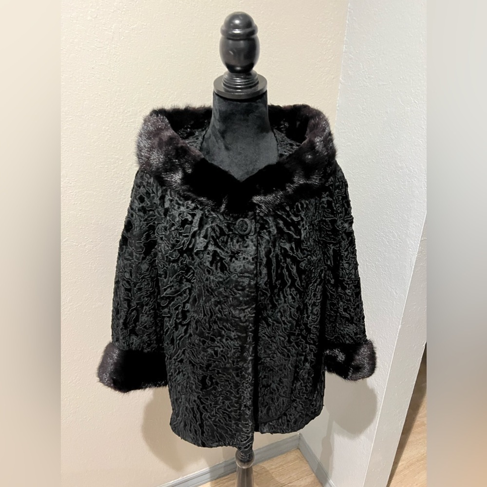 Vintage fur and velvet coat 1950’s